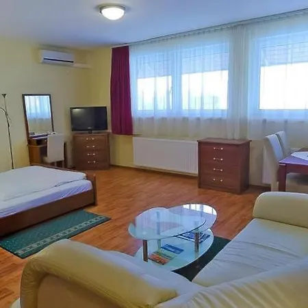 Дом отдыха Bogi Apartmann